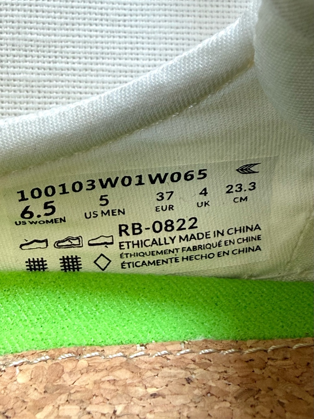 Cariuma OCA Low Off-White Canvas Sneakers | Sustainable Organic Cotton Shoes - Picture 11 of 11
